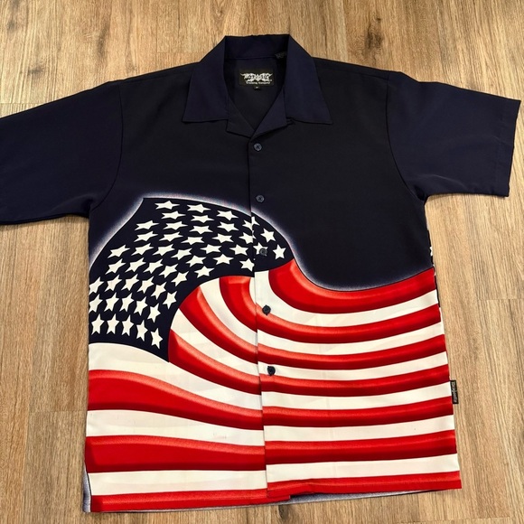 Vintage Dragonfly Shirt Men Medium American Flag USA Patriotic Graphic Button Up - Picture 1 of 10